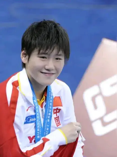 SwimSwam：于子迪两月内将个人最好成绩提升1.42秒“快得不正常”