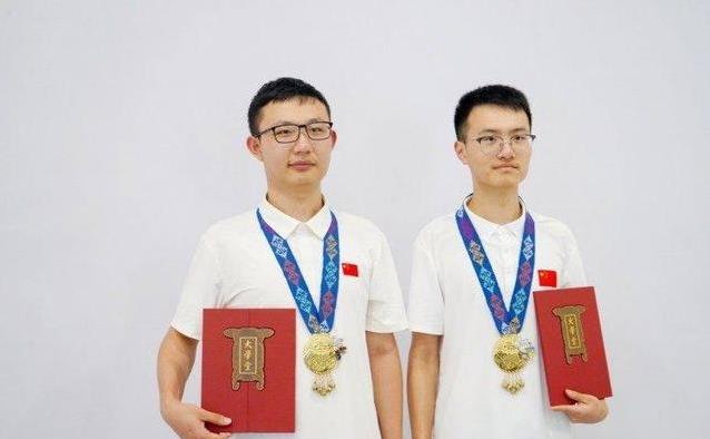 世界前二金牌到手，北大录取稳了，他们咋做到的？