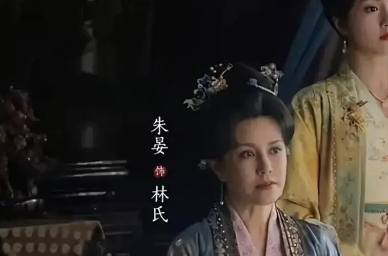 《朝雪录》8位妈妈辈半老徐娘风韵犹存，年轻时超美，不输李兰迪