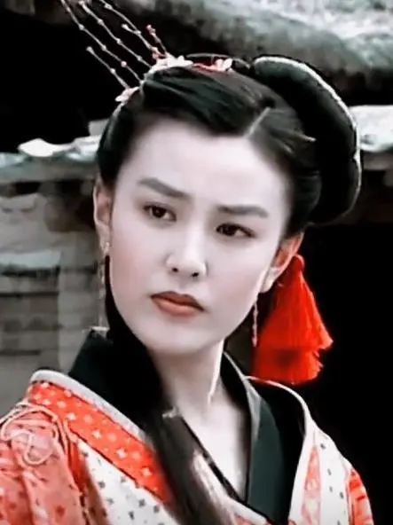 《朝雪录》8位妈妈辈半老徐娘风韵犹存，年轻时超美，不输李兰迪