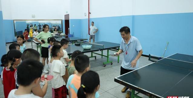 112个孩子暑期嗨翻天，学校夏令营火爆开班，家长直呼太省心