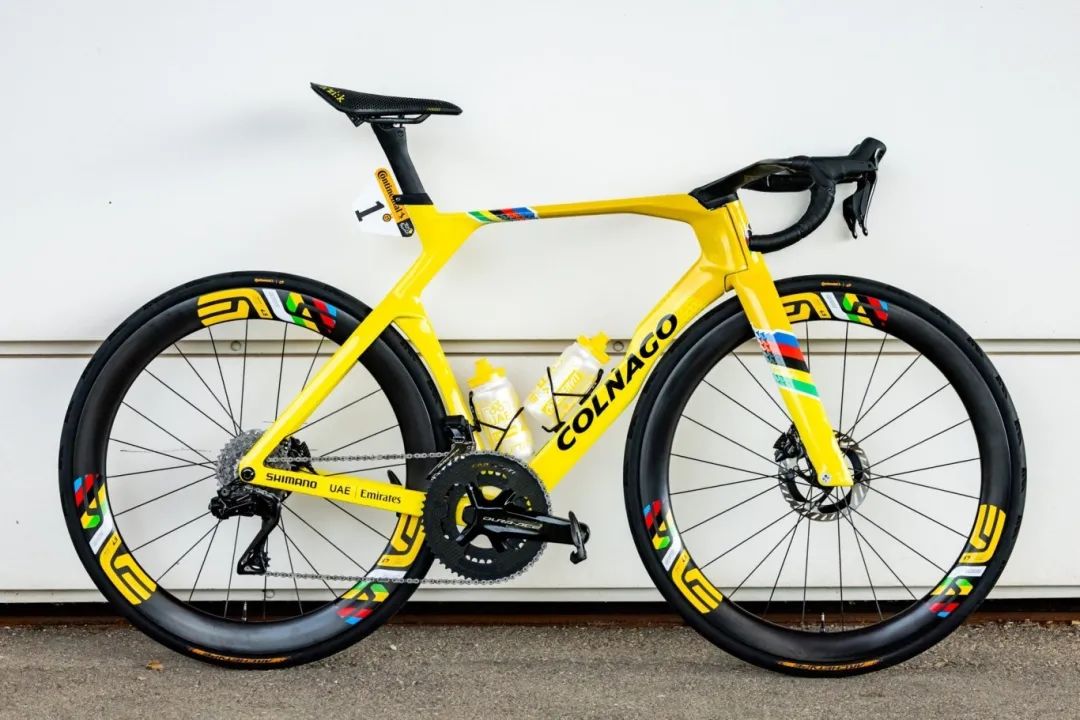 环法总冠军波加查定制战驹Colnago Y1Rs登场