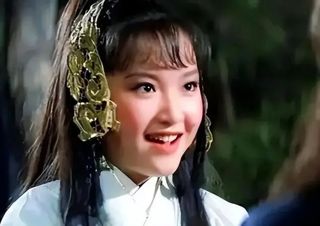 《朝雪录》8位妈妈辈半老徐娘风韵犹存，年轻时超美，不输李兰迪