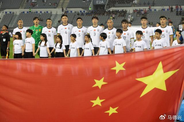 马德兴：国足选帅应征求球员意见 伊万战术被国脚抵触