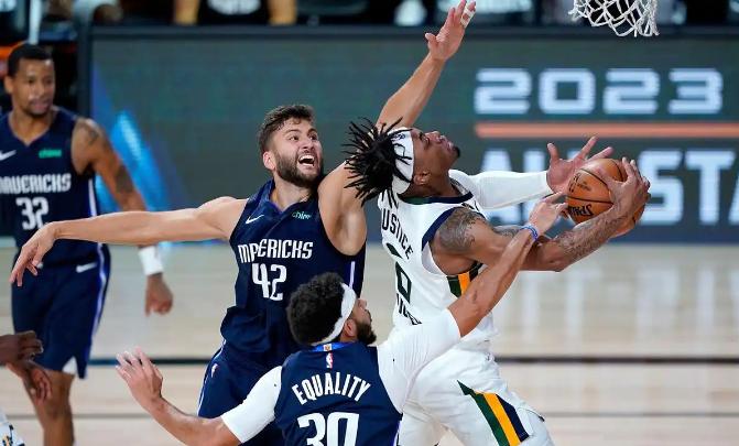 广厦又一笔签约达成！NBA级锋线加盟，王博为新赛季冲冠布局