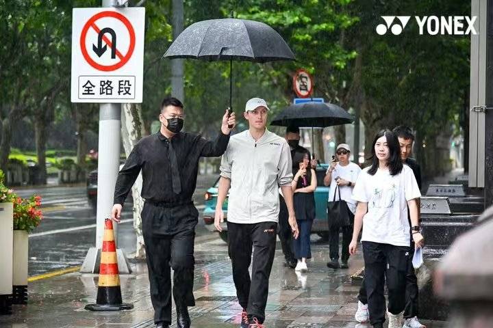 安赛龙上海店长新体验 青少年互动传递快乐