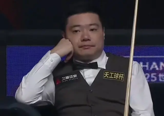 连救3个赛点+轰147！中国名将却输给运气：决胜局母球摔袋，5-6！
