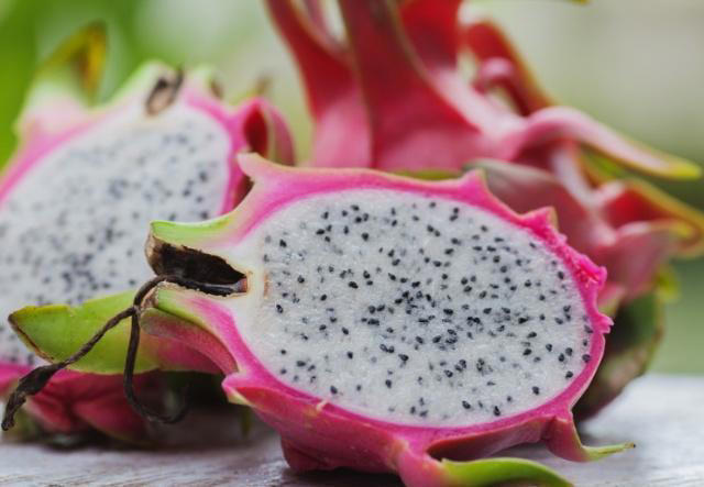 吃了20年火龙果，才知“红心”“白心”区别大，不瞎买了