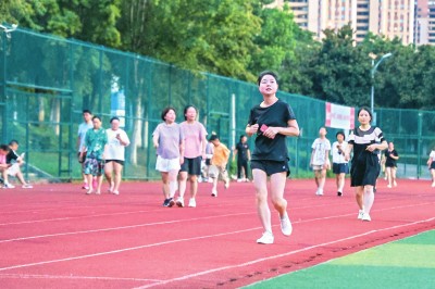 活力夏夜 运动不停