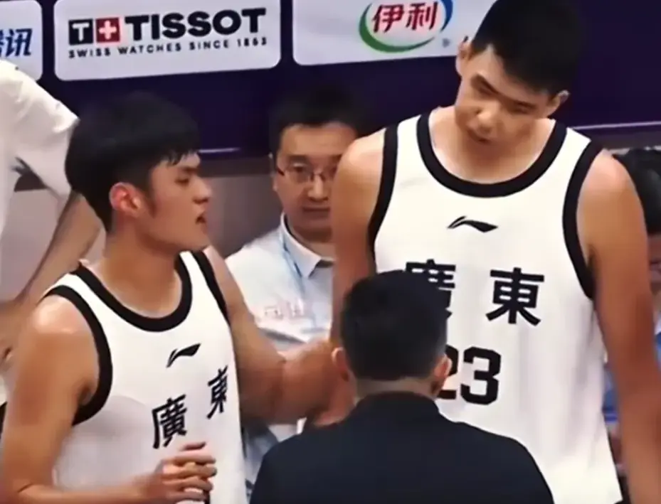 幸灾乐祸Or有苦难言？曾繁日评徐昕怒怼杜锋：怎么造反天罡了？