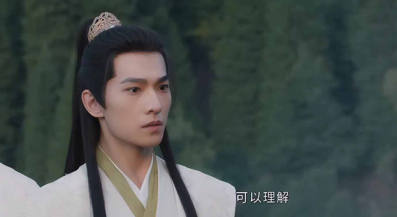 醒醒吧！颜值不够就别硬演“第一美人”，歪嘴不断，内娱没人了吗