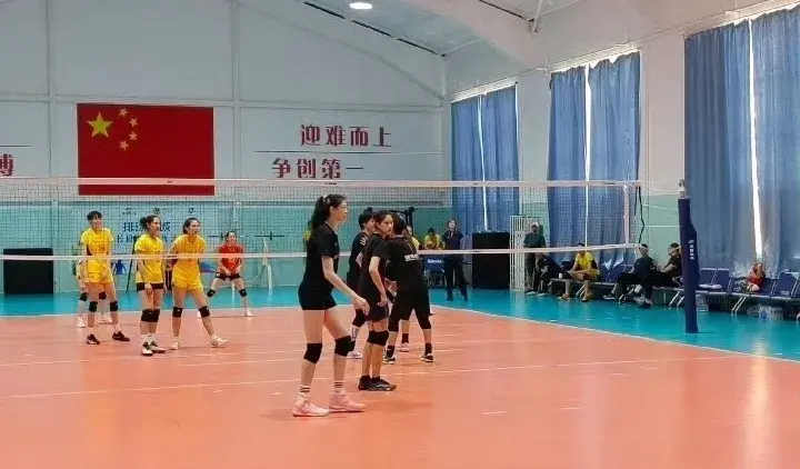 李盈莹重返赛场！天津女排对阵山东，尝试复出，缺席世锦赛太遗憾