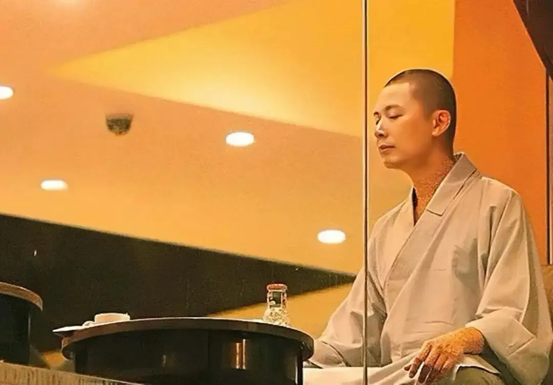 何宝生：放弃300亿资产去当和尚，“除了钱一无所有”