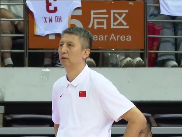 郭、赵缺席亚洲杯正赛，男篮后卫短板彻底暴露，谁能解郭士强之忧
