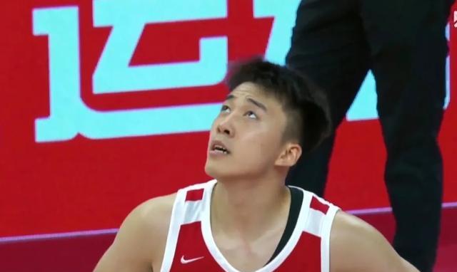 男篮四场热身赛过后，综合评估：两人满分，三人良好，两人遭质疑