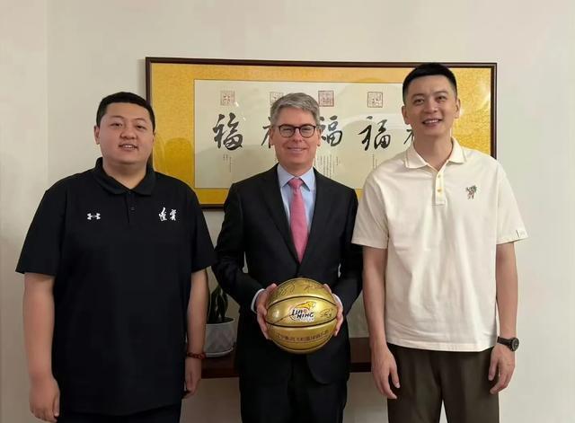 重磅官宣！辽篮签约土超悍将，场均15.5分3.3助攻 弗格离队成定局
