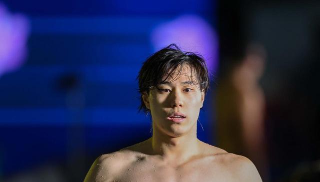 不是覃海洋，美国媒体再为中国选手发专文，世界冠军盛赞中国新星