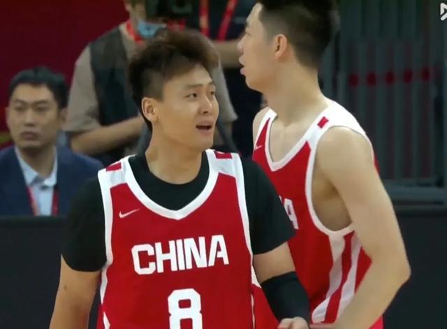 郭、赵缺席亚洲杯正赛，男篮后卫短板彻底暴露，谁能解郭士强之忧