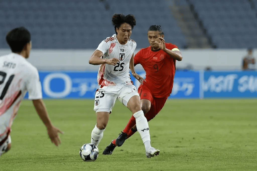 7月对阵国足才完成日本队首秀，官方：纲岛悠斗加盟安特卫普