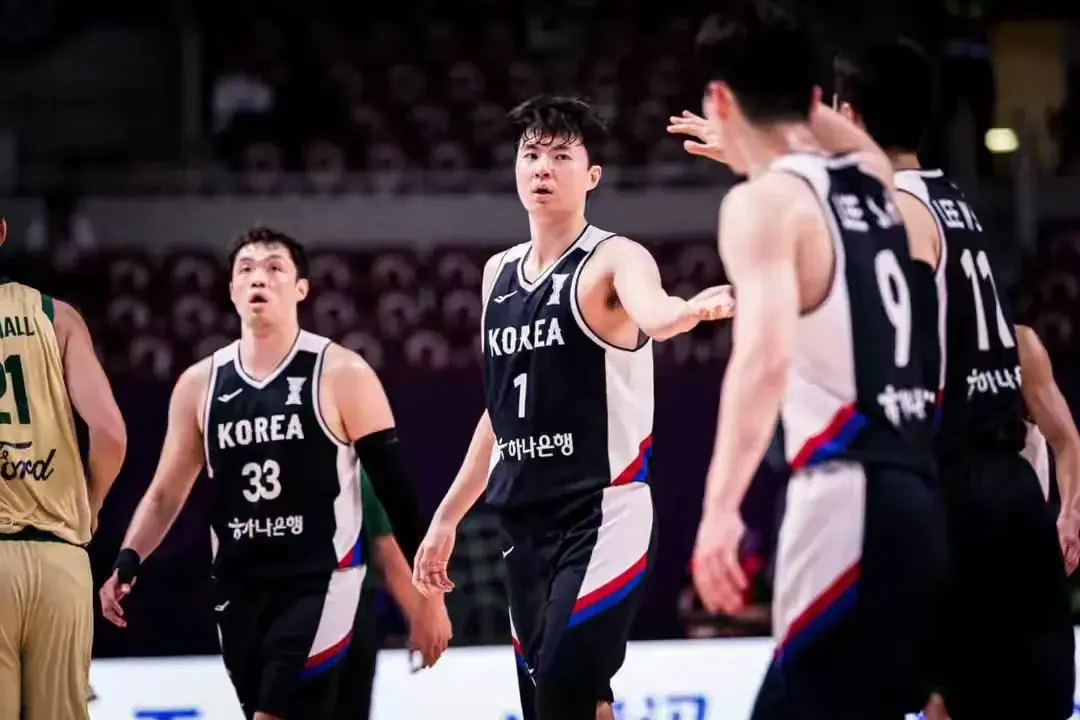 97-61！男篮亚洲杯战报: 澳大利亚势如破竹，韩国惨败，中国战印度