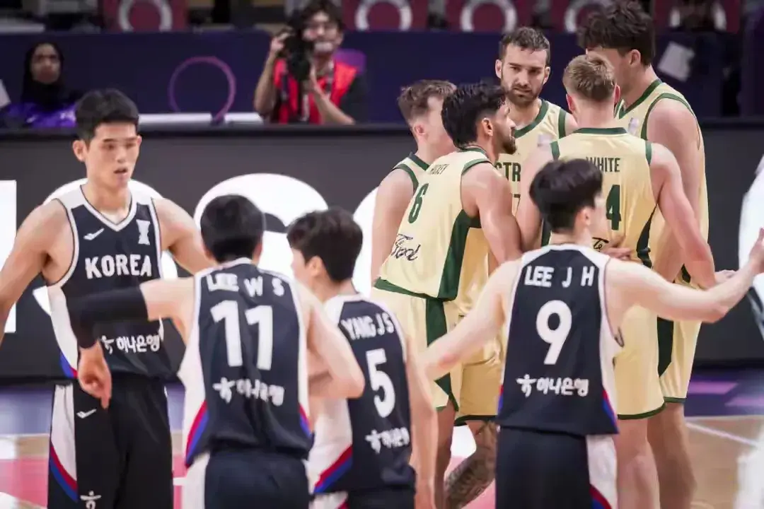 97-61！男篮亚洲杯战报: 澳大利亚势如破竹，韩国惨败，中国战印度