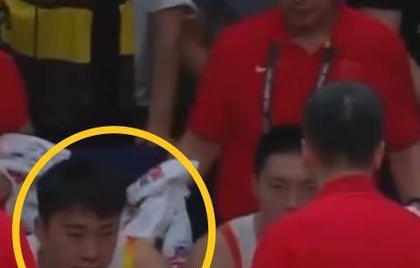 王俊杰为什么第四节被弃用？郭士强赛后作出回应，原来如此