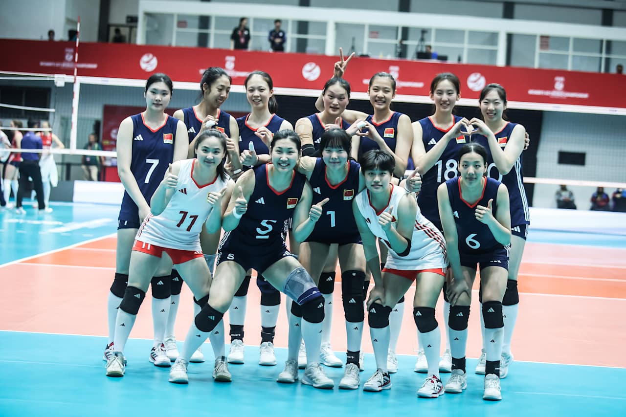 中国女排3-1克罗地亚 赵喆熙 李晨瑄合砍40分 王奥芊7扣 世锦赛开门红