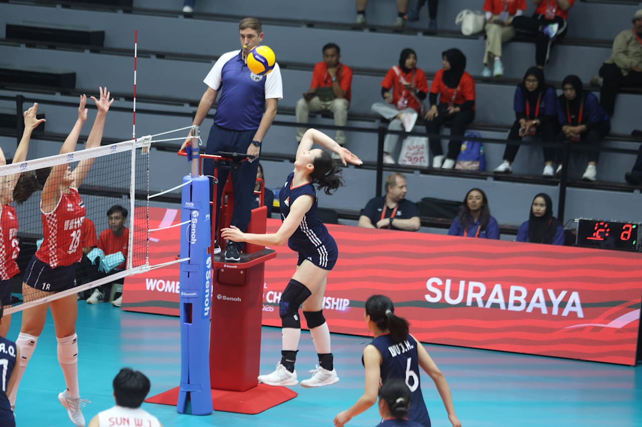 中国女排3-1克罗地亚 赵喆熙 李晨瑄合砍40分 王奥芊7扣 世锦赛开门红