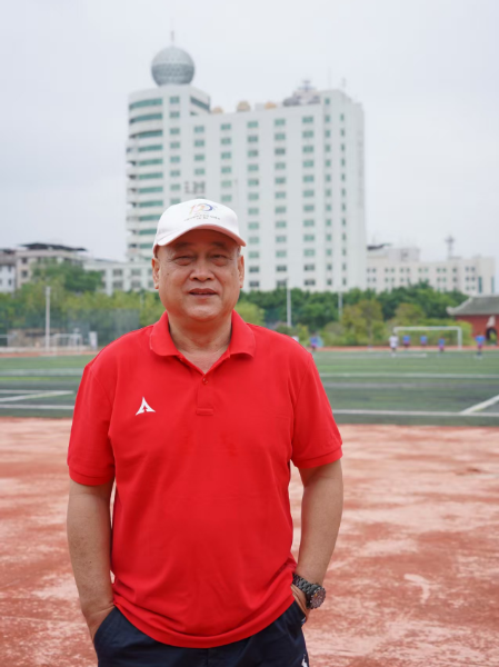 梅州籍前国脚黄德保：十五运会让足球之乡梅州“出圈” |十五运·城市策