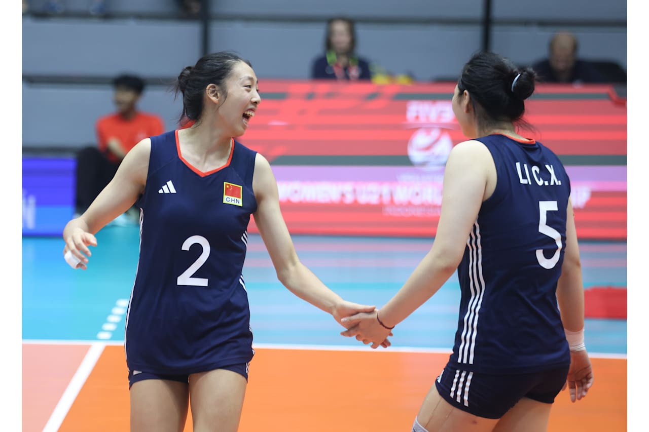 中国女排3-1克罗地亚 赵喆熙 李晨瑄合砍40分 王奥芊7扣 世锦赛开门红
