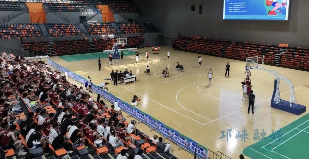 燃情世运！邛崃市第一届崃·赛“劲驰杯”3×3篮球赛激情开幕