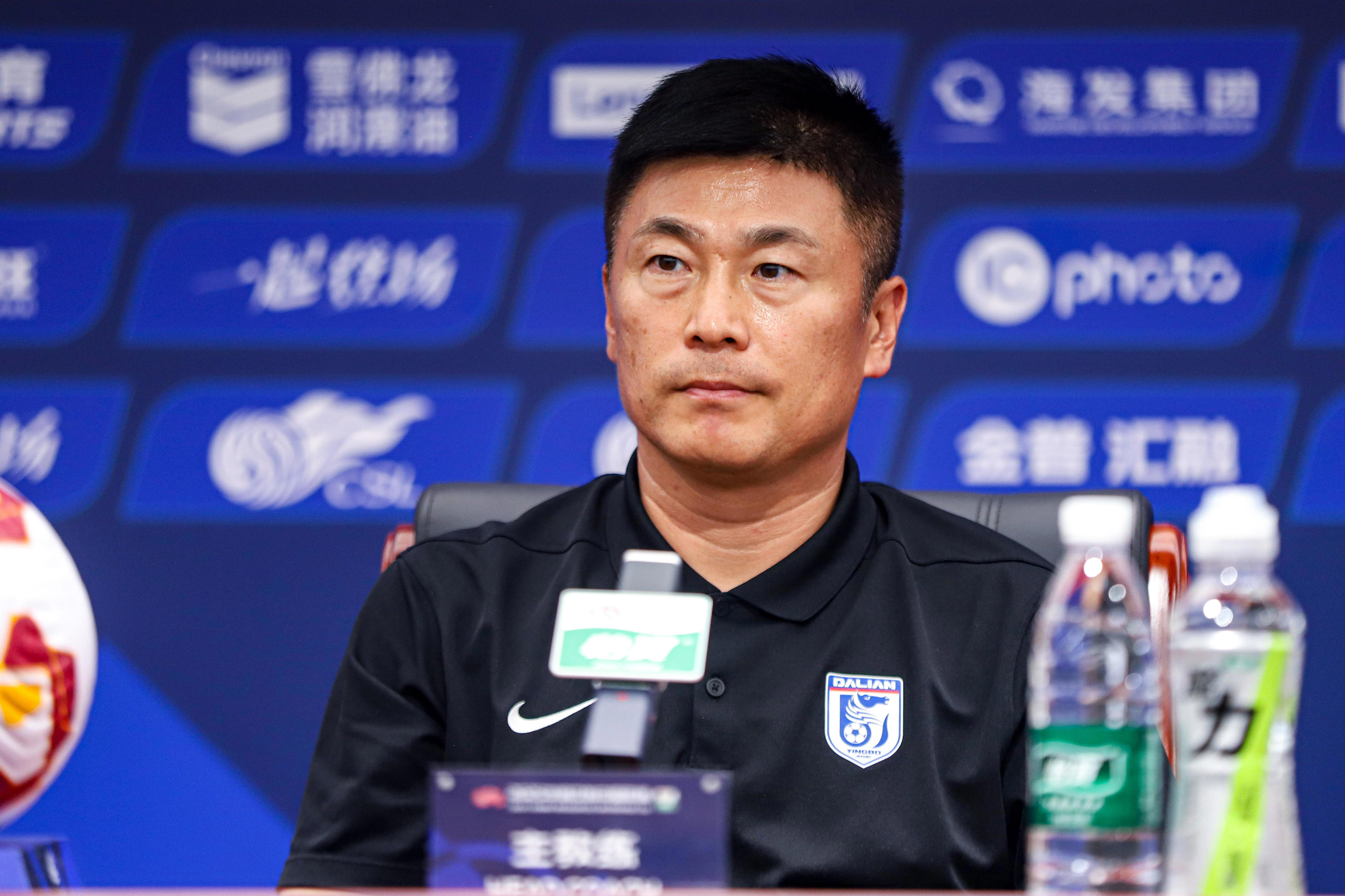李国旭：年轻球员成长会遇到问题，他们要消化掉这些去进步