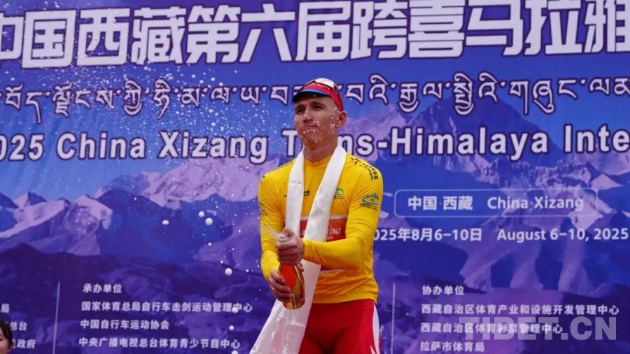 一起破风！100余名中外公路自行车赛车手在林芝竞技