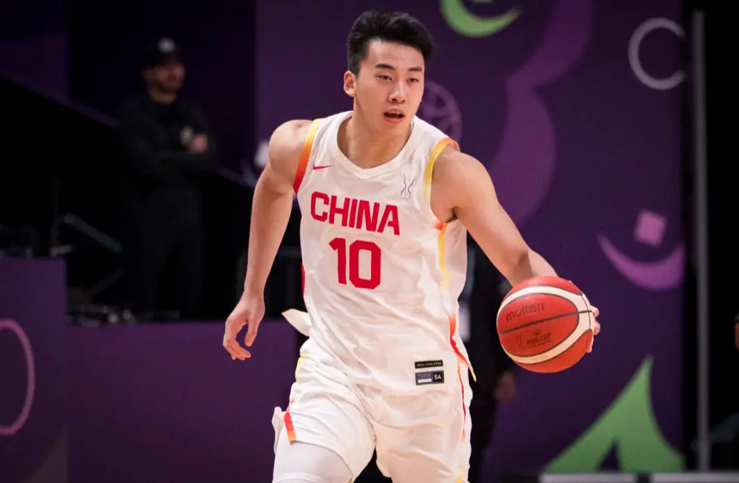 愈挫愈勇！王俊杰5中5回应郭士强怒吼 他与曾凡博是男篮锋线答案