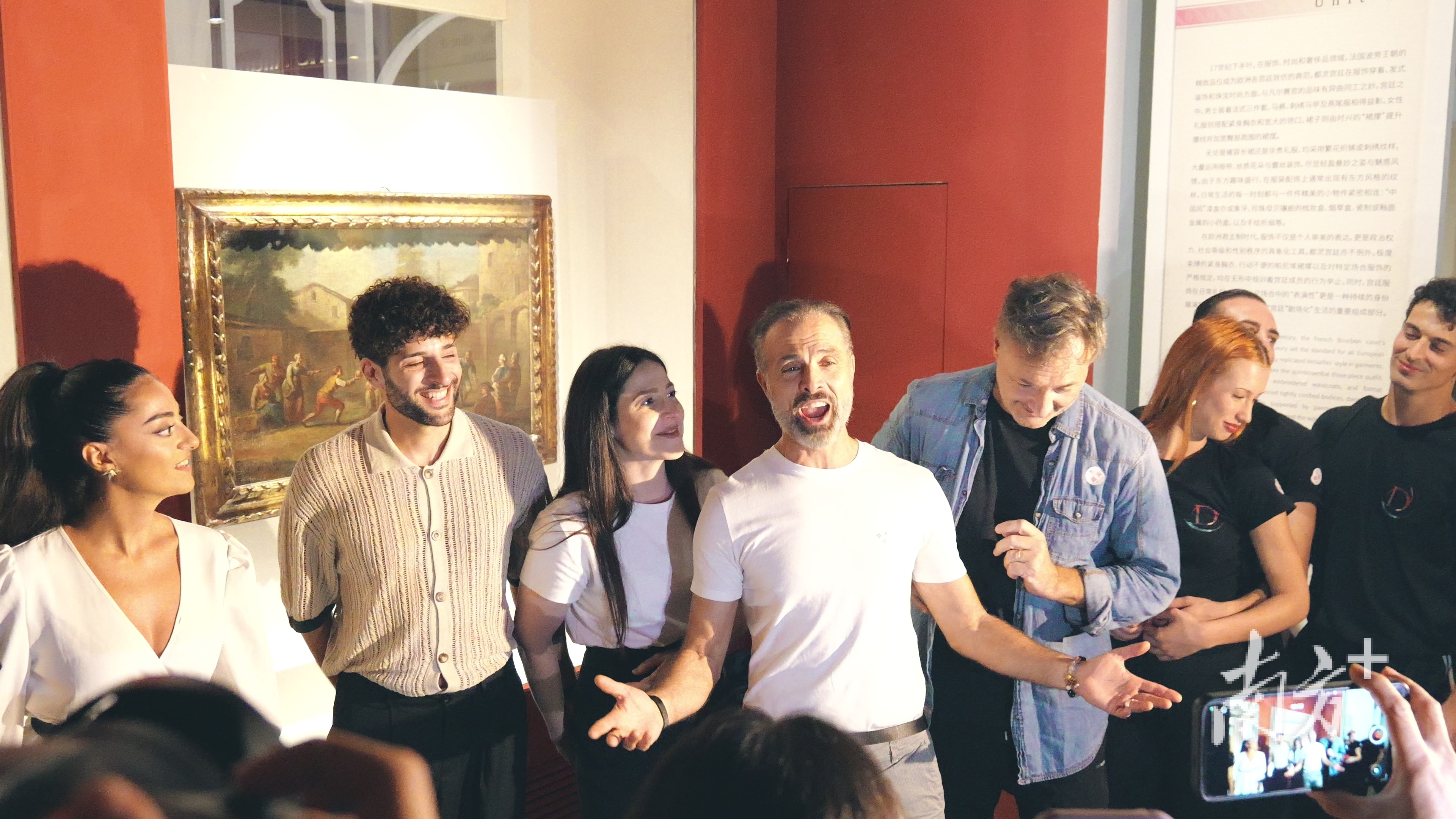 ��������������־磿��������־硶��������Ա����������������