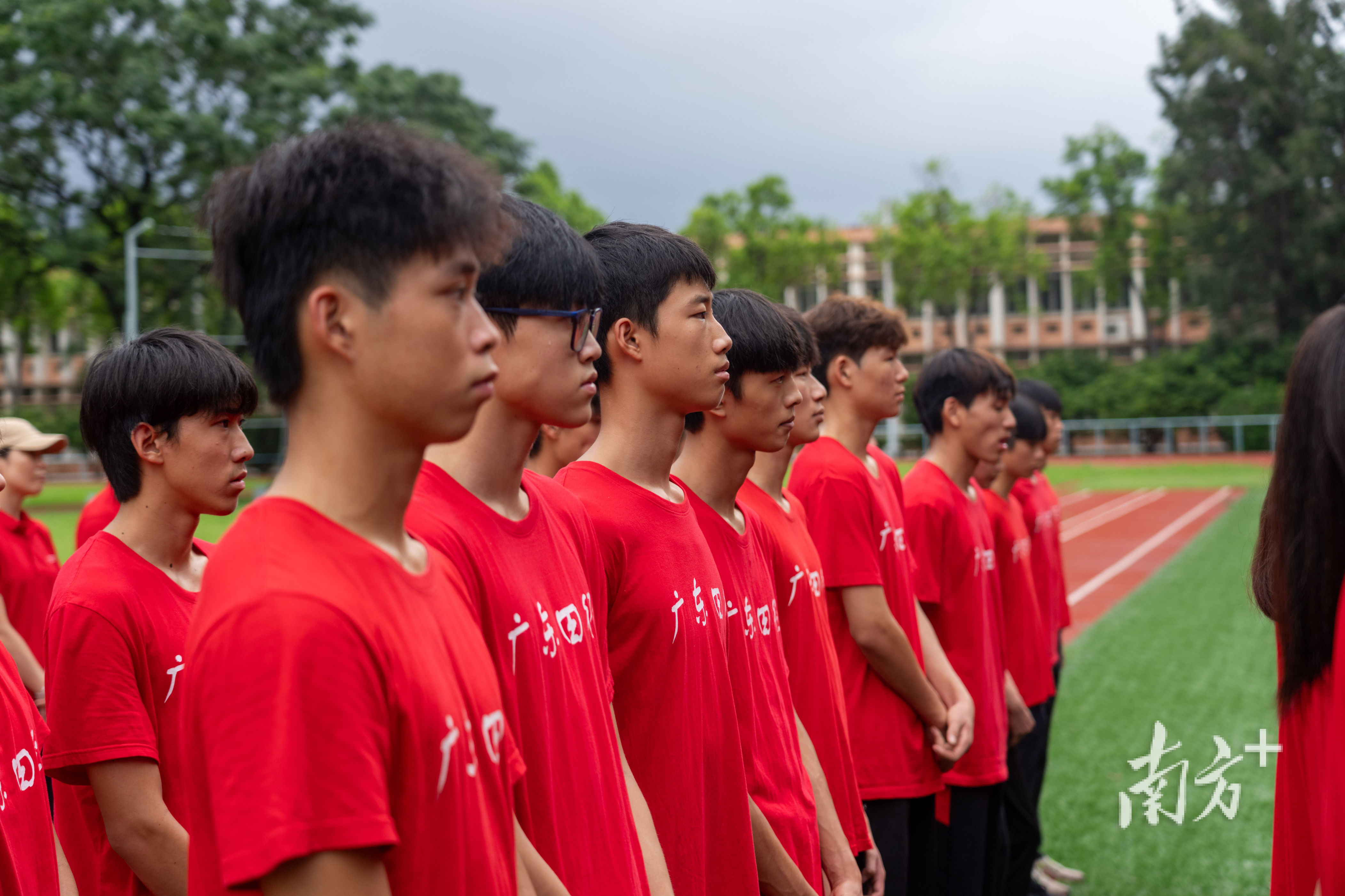 广东健儿出征在即，“苏神”勉励：“赢自己就是第一！”