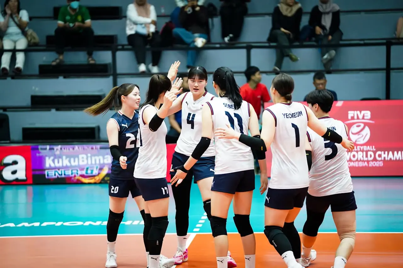 世锦赛两连胜，中国U21女排3-0韩国队，国家队员没有存在感
