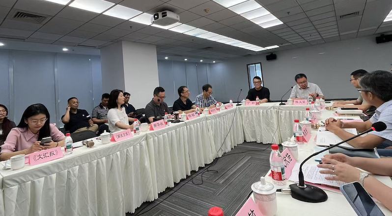 ��λ�Ϻ���Ӱ���뽮48�Σ��ɾ���һ����˿·�½���