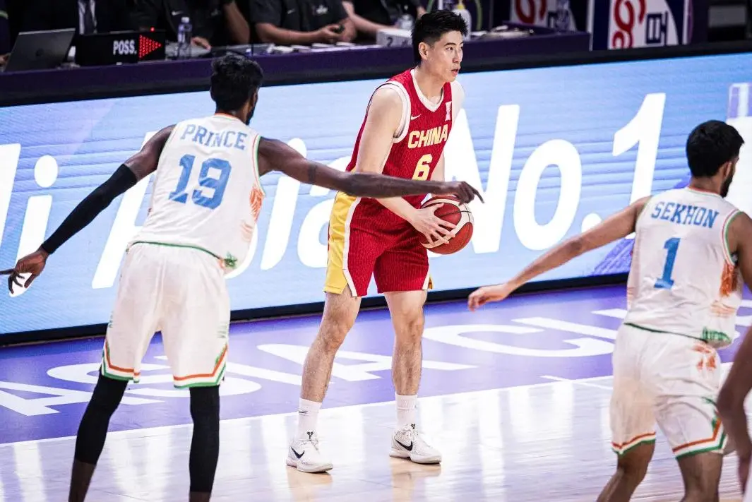 两战狂轰26分+五记三分！中国男篮又一靠谱射手诞生，郭士强眼光真毒辣
