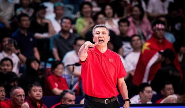两战26分+五记三分！中国男篮又一靠谱射手诞生，郭士强眼光毒辣