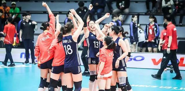 中国女排3-0韩国，U21世锦赛积分榜登顶，王奥芊被雪藏