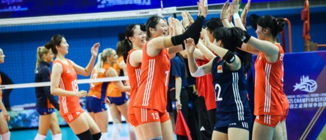 中国女排3-0韩国，U21世锦赛积分榜登顶，王奥芊被雪藏