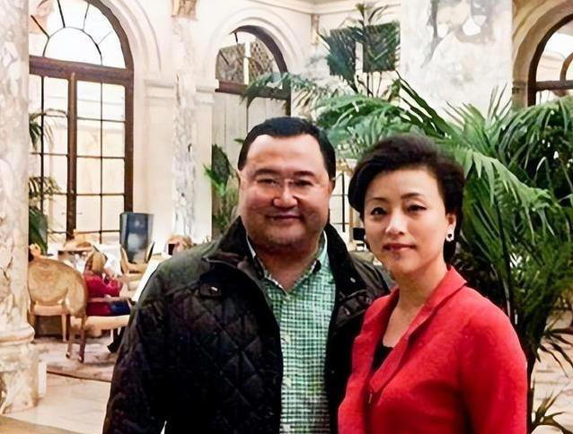 杨澜果断离婚,闪婚商界大佬,事业家庭双丰收?