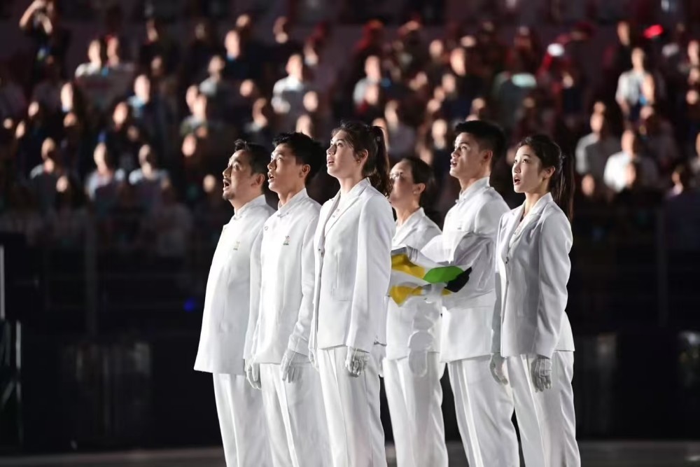 他们担任执旗手、参演《缤纷之约》——“重庆面孔”闪耀成都世运会开幕式