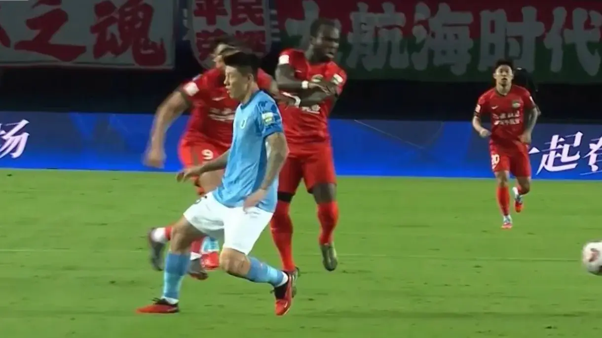 4-1！2-0！中超乱了：河南大爆发，蓉城双杀升班马，英博连胜中断