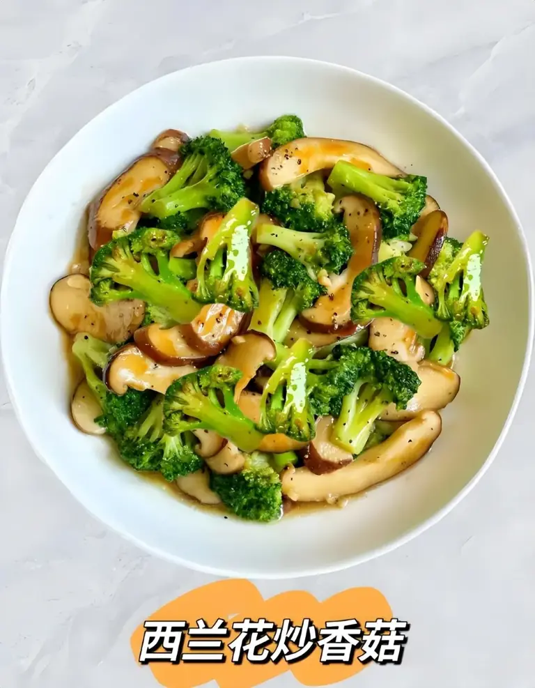 立秋后要养骨，常吃这4样家常菜，腿脚更有劲，精神头足