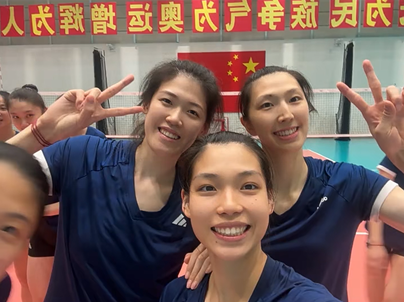 李盈莹复出！中国女排主帅赵勇：世锦赛根据实际情况安排上场