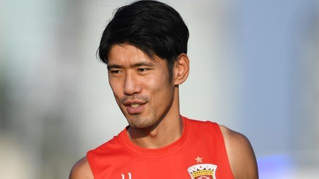 昔日上港功勋锋霸本赛季沦为替补，未来可转型当教练，值得期待