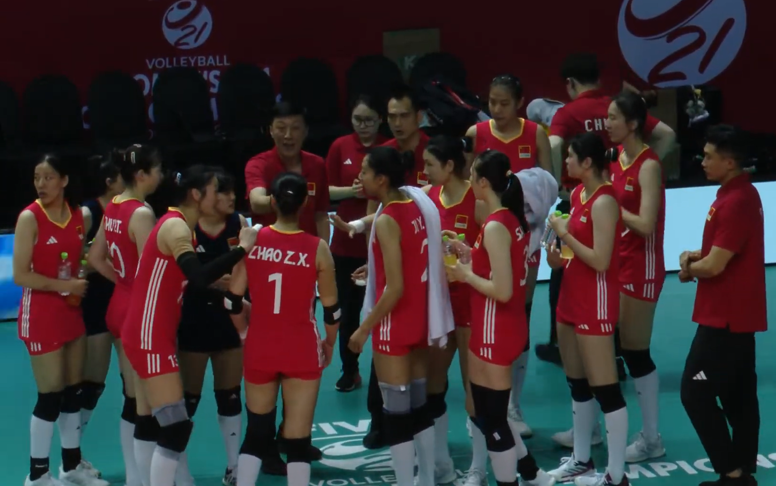 0-3！中国队被淘汰 主帅愤怒 排球世锦赛无缘四强 王奥芊1分