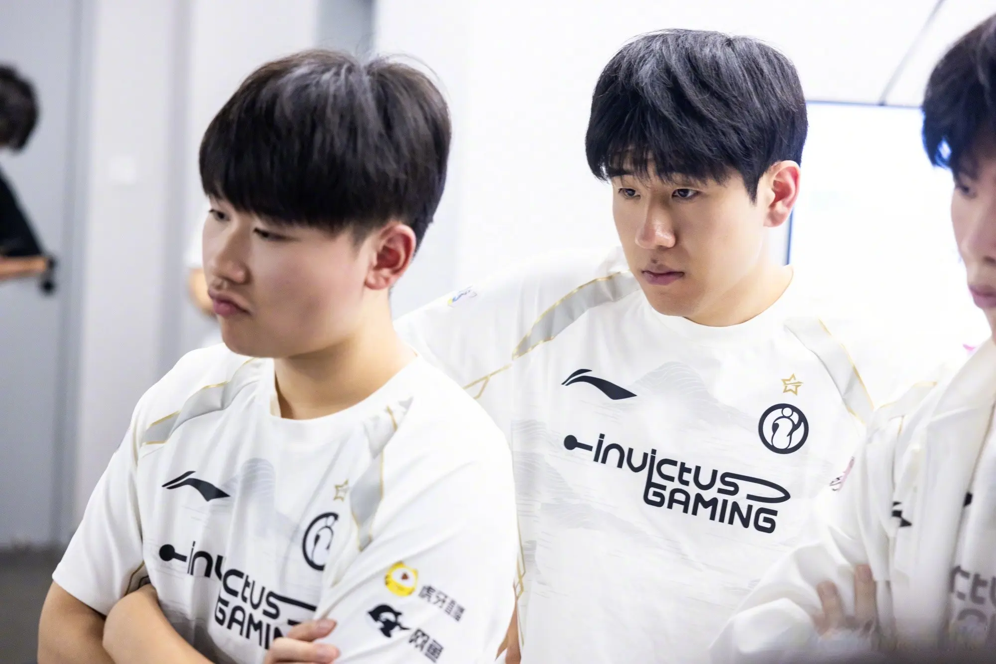 海外网友热议AL击败IG：巨大的BP差距！经过BLG充电后，AL回来了